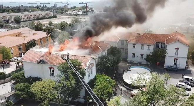 Balıklı Rum Hastanesi'nde yangın