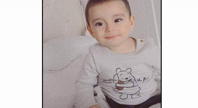 Balkondan düşen Mehmet, yaşam savaşını kaybetti