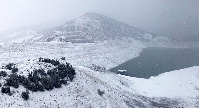 Baraj suyu hızla yükseliyor