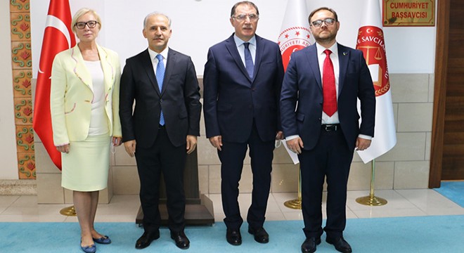 Başdenetçi Malkoç'tan Antalya Adliyesi'ne ziyaret