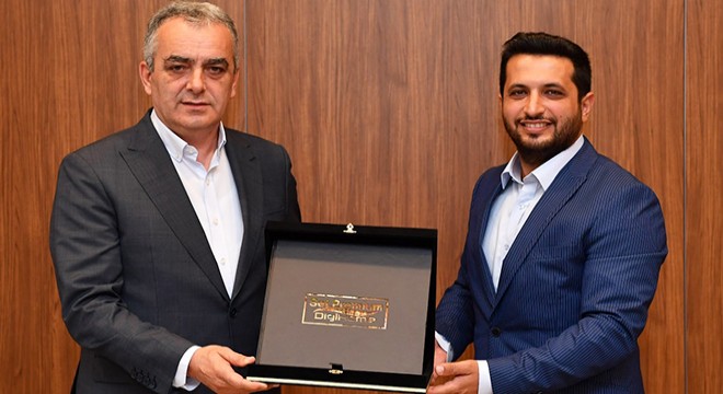 Başkan Esen: Konyaaltı Antalya'nın özeti