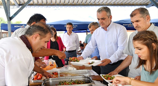 Başkan Esen'den teşekkür yemeği