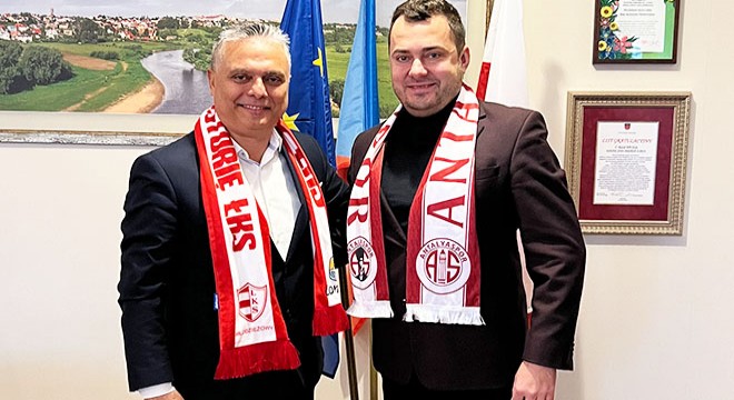'Pasaport satma turizm yap'
