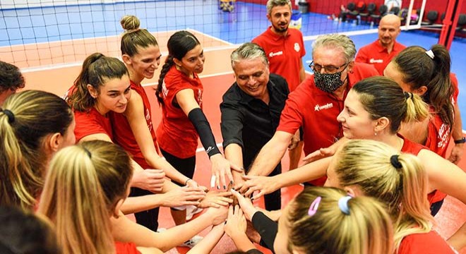 Başkan Uysal, antrenmanı izledi
