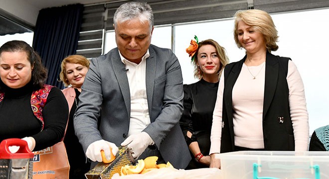 Başkan Uysal'dan turunç reçeli...