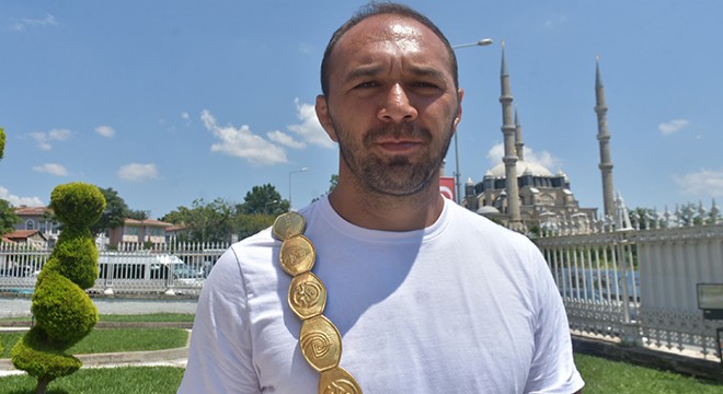 Başpehlivan Gürbüz: Babamın hikayesini tamamlamak istiyorum