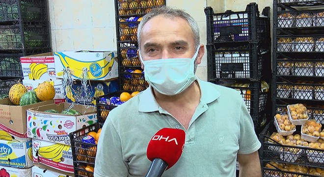 Bayrampaşa halinde gece yoğunluğu; pazarcılar akın etti