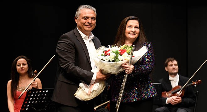 Beatles ve Elvis, Vivaldi ve Bach'la buluştu