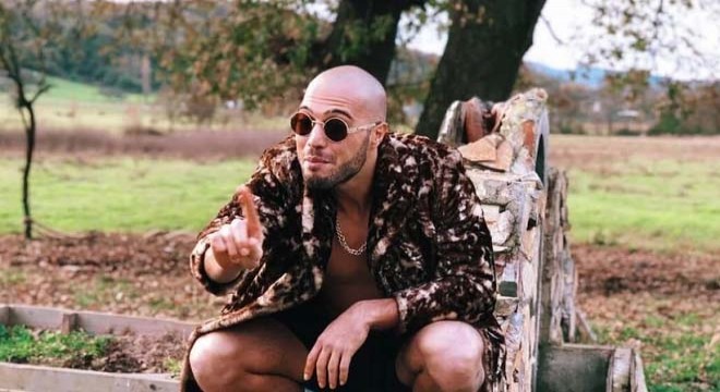 Ben Fero sessizliğini milli sporcu için bozdu