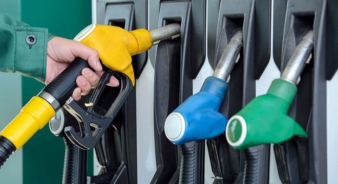 Benzine zam ya da indirim var mı?