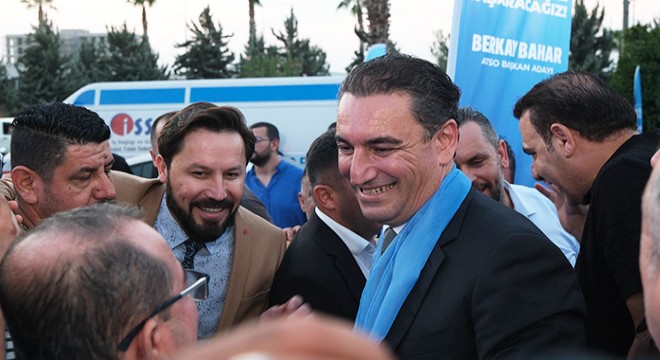 Berkay Bahar’ın seçim ofisi açılışına Antalya'da yoğun ilgi