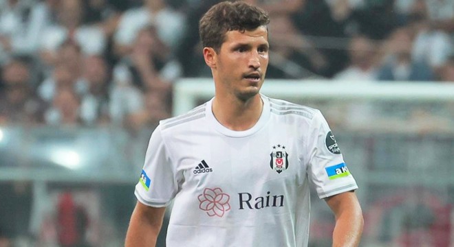 Beşiktaş tan Salih Uçan açıklaması