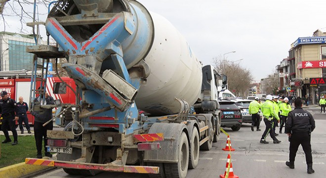 Beton mikseri hamile kadını ezdi