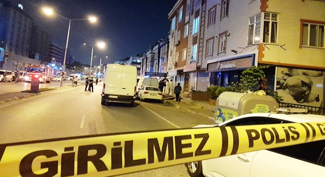 Beylikdüzü'nde bir evde anne ve oğlunun cesetleri bulundu