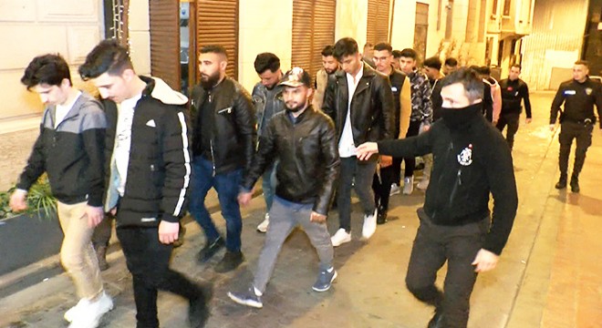 Beyoğlu'nda 120 düzensiz göçmen yakalandı