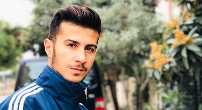 Bıçaklanan genç hastanede öldü