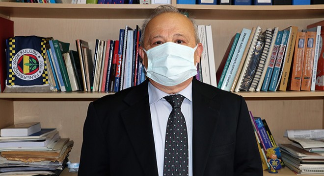 Bilim Kurulu üyesi Akın dan yazın maske uyarısı