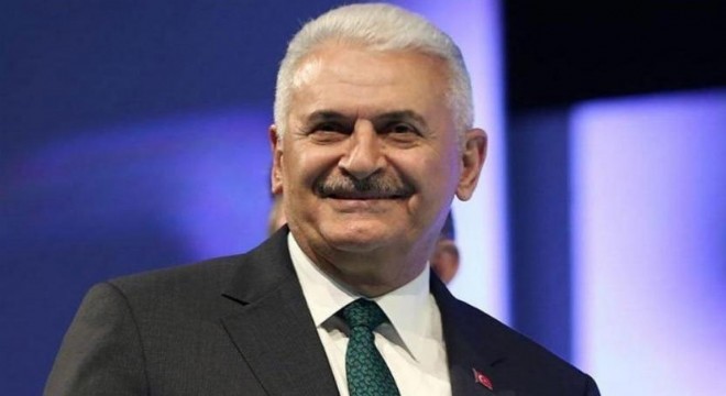 Binali Yıldırım kaza geçirdi