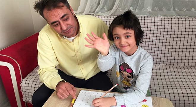 Bir bacağı kesik Özge için eve öğretmen isteği