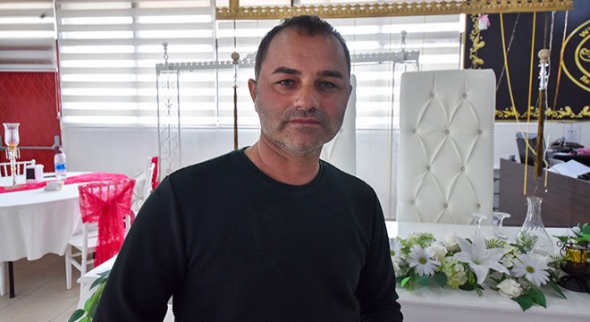 Bir saati yetersiz bulan çiftler, düğünü erteliyor