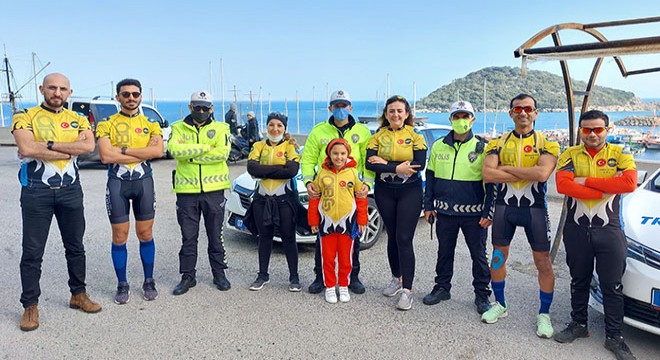 Bisikletlilerden 'Trafikte Bisiklet Var' etkinliği