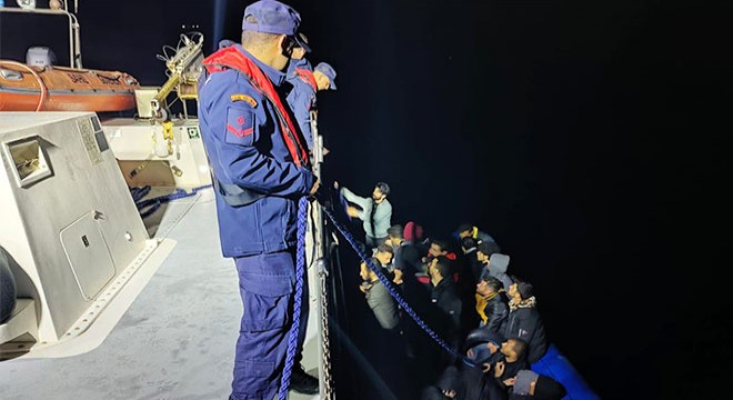 Bodrum'da 6 kaçak göçmen kurtarıldı