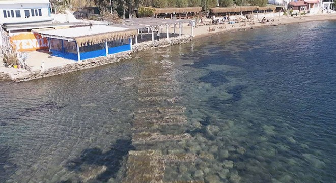 Bodrum'da deniz çekildi, tarihi Kral Yolu ortaya çıktı