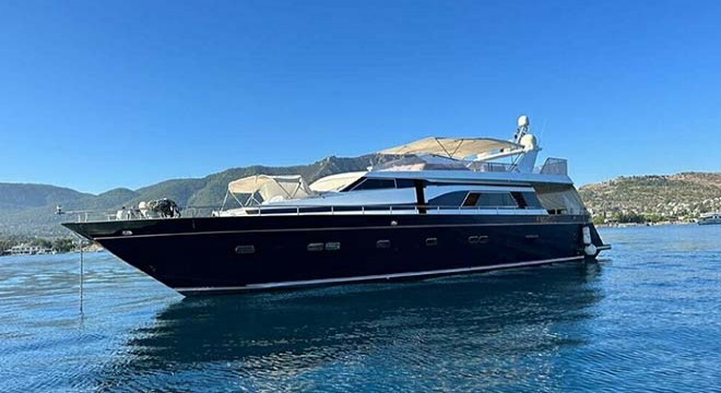Bodrum'da motoryatta 56 kaçak göçmen yakalandı