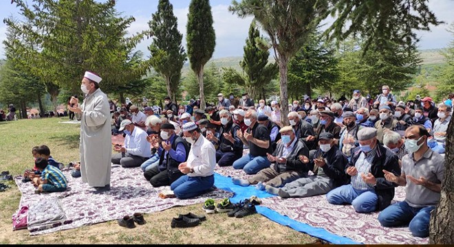 Bolvadin’de yağmur duası