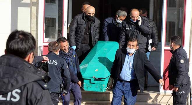 Boşanma aşamasındaki eşini öldürüp, intihara kalkıştı