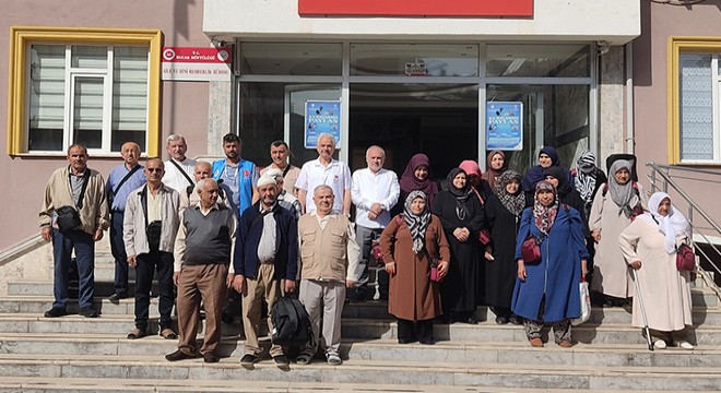 Bucak ta hacı adayları uğurlandı
