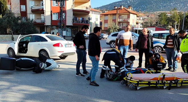 Bucak ta trafik kazası: 1 yaralı