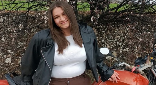 Burdur'da otomobille çarpışan sürücü Nehir, hayatını kaybetti