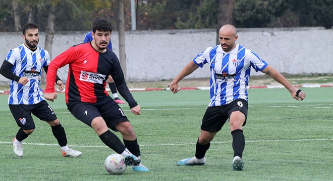 Burdur Amatör Kümede ilk yarının lideri Tefenni Belediyespor