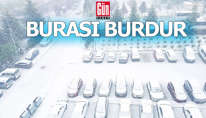 Burdur'a yılın ilk günü kar yağdı