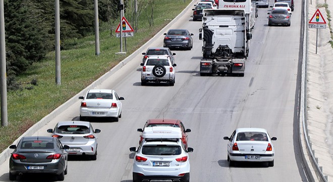 Burdur da tatil dönüşü trafik yoğunluğu