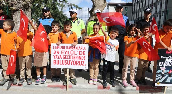 Burdur da yaya önceliği farkındalık etkinliği