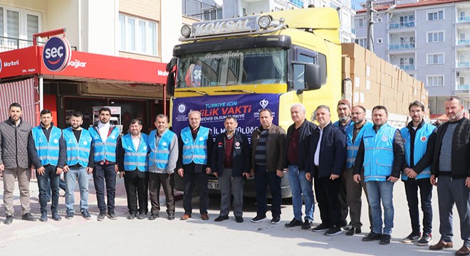 Burdur dan deprem bölgesine gıda malzemesi