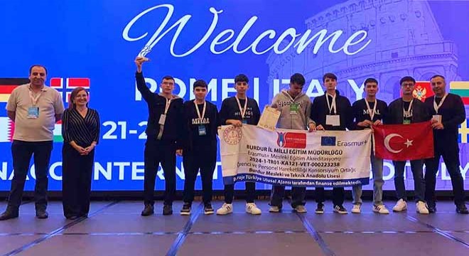 Burdurlu öğrenciler dünya üçüncüsü