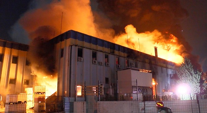 Bursa'da fabrika yangını