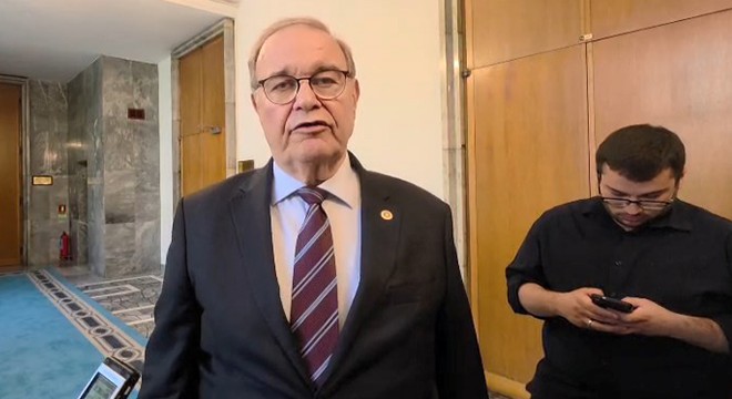 CHP'de kapalı grup toplantısı 25 milletvekili ile yapıldı