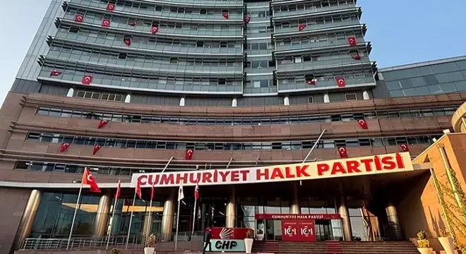 CHP kurultayının iptali davası ertelendi