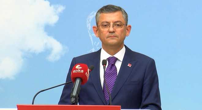 CHP li Özel, genel başkan adaylığını açıkladı