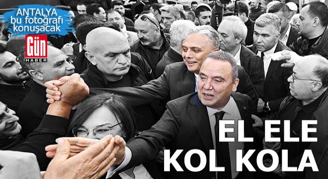 CHP li adaylar Uysal ın açılışında el ele, kol kola, omuz omuza...