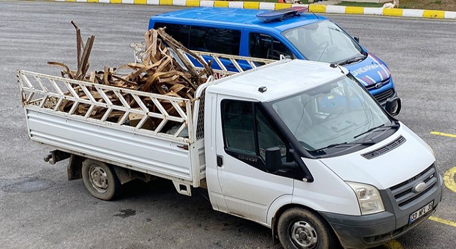 Çalıntı hurda demirle yakalandı