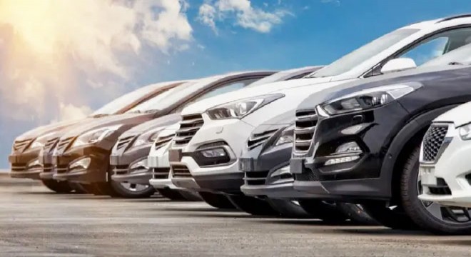 Çalıntı lüks otomobillerin motorlarını getirtip, 'change' yapmışlar