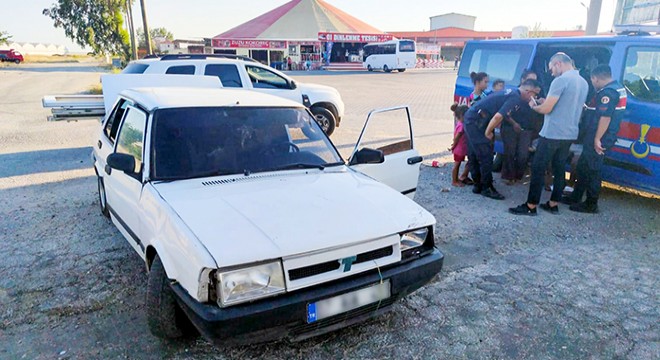 Çalıntı otomobille hırsızlık yaptı, yakalandı