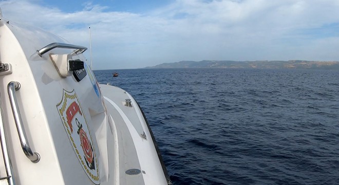 Çanakkale'de 66 kaçak göçmen kurtarıldı