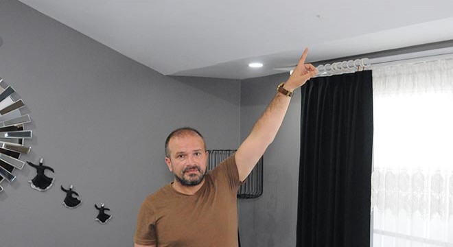 Çatıyı delip eve giren mermi, Eymen'in yanına düştü