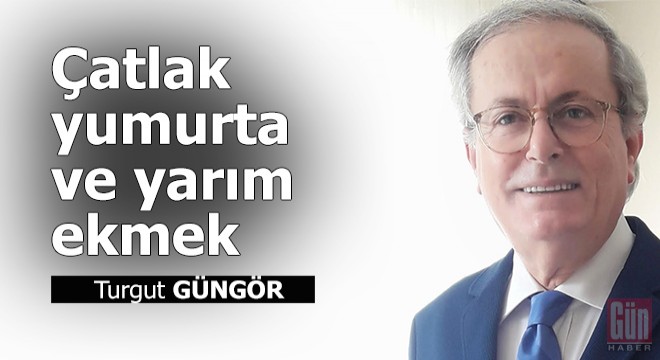 Çatlak yumurta ve yarım ekmek